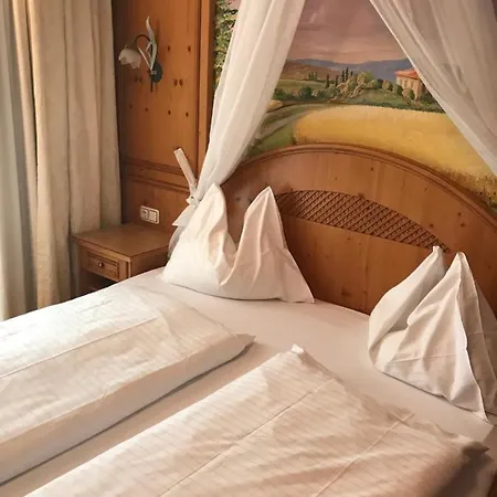 Gasthof Zur Post Hotel