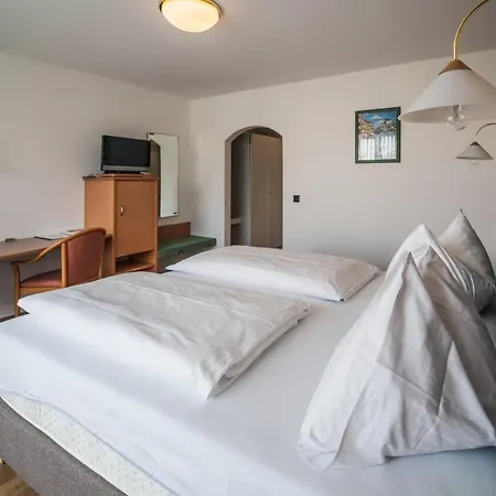 Gasthof Zur Post Hotell 3*